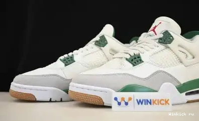 4 Jordan Green